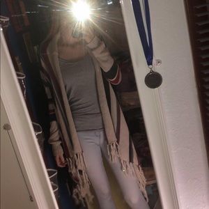 Meet your Posher, Chloe